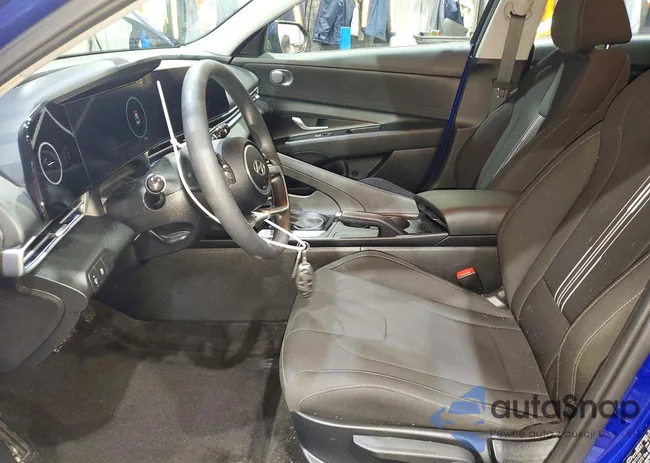 KMHLM4DG6RU638125: 72998175