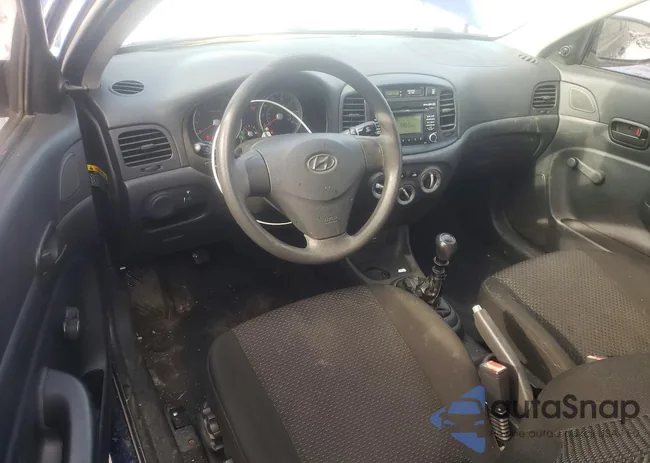 KMHCM36C18U104775: 74002465