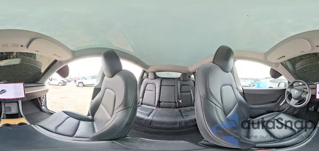 5YJYGDEE6MF060415: 98940555