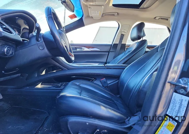 3LN6L2LU1GR629896: 98423835