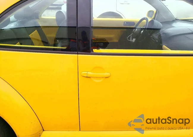 3VWCD21C42M458093: 98125725