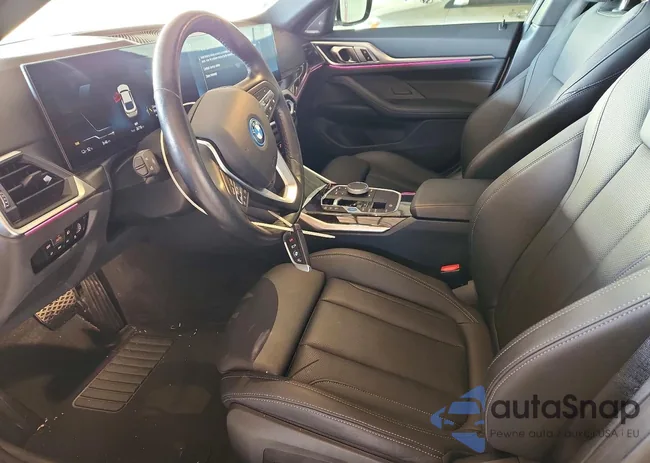 WBY43AW09PFP82083: 74070555