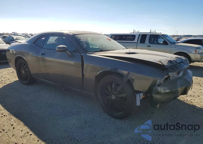 2B3LJ44V79H522691: 74067065