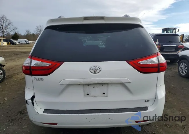 5TDKZ3DC7JS935292: 72198235