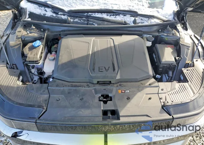 7YAKNDDC2SY017899: 98989885