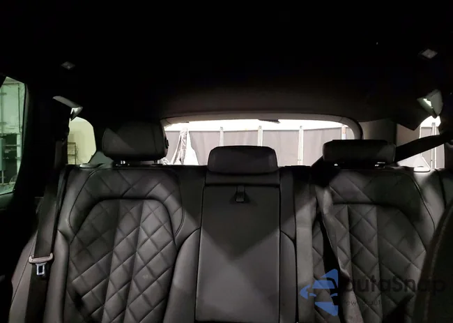 5UXCR6C0XP9N68696: 99868165