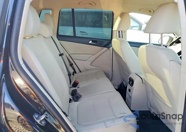 WVGAV7AX5HK015678: 99693375