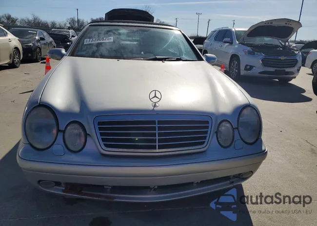 WDBLK70G0YT028208: 73390825