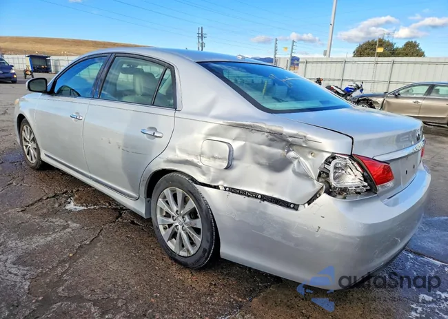 4T1BK3DB9BU380463: 74890195