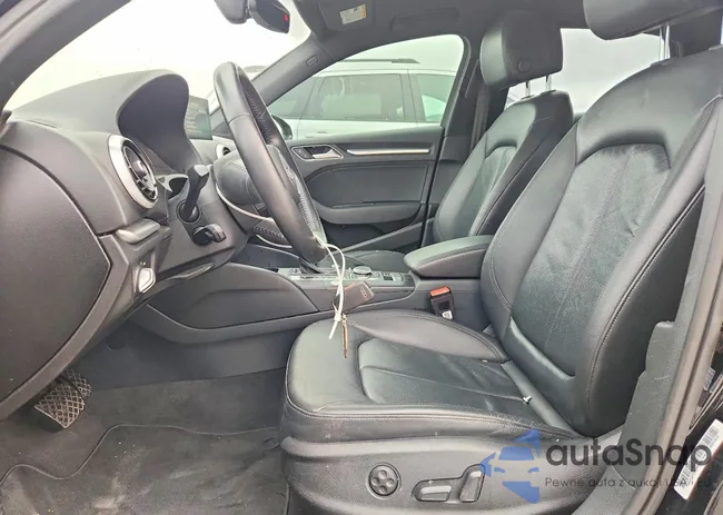 WAUGUGFF9KA088256: 73925445