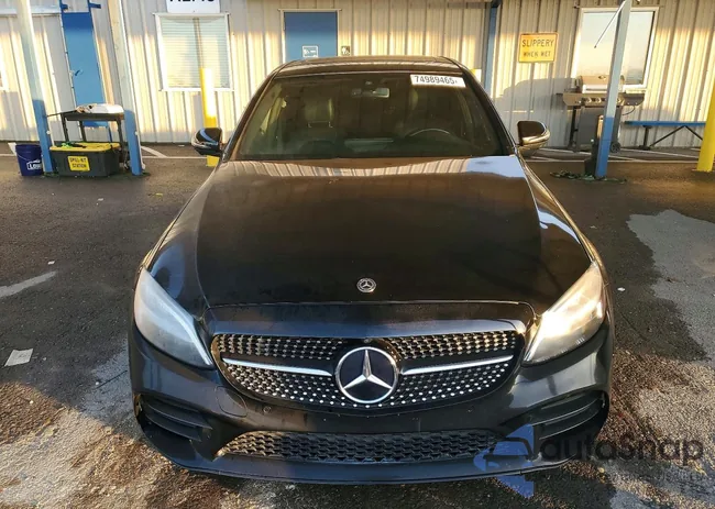 WDDWF8DB2KR458050: 74989465