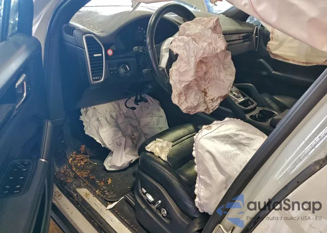 WP1AA2AY3LDA07294: 72323155