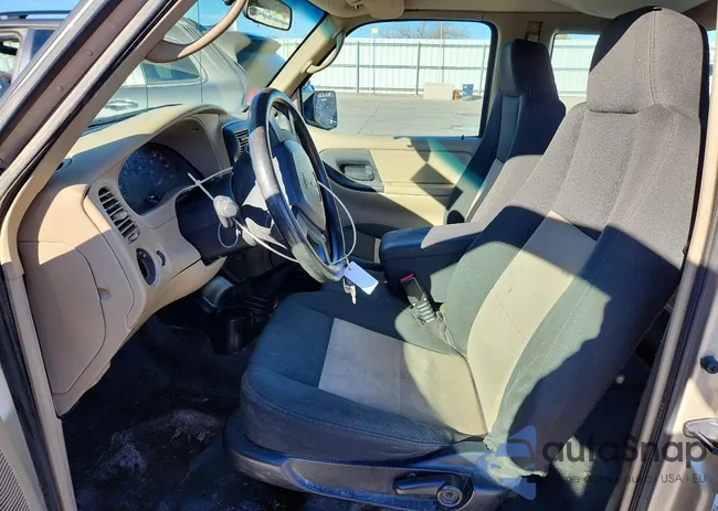 1FTYR14D37PA44054: 73934135