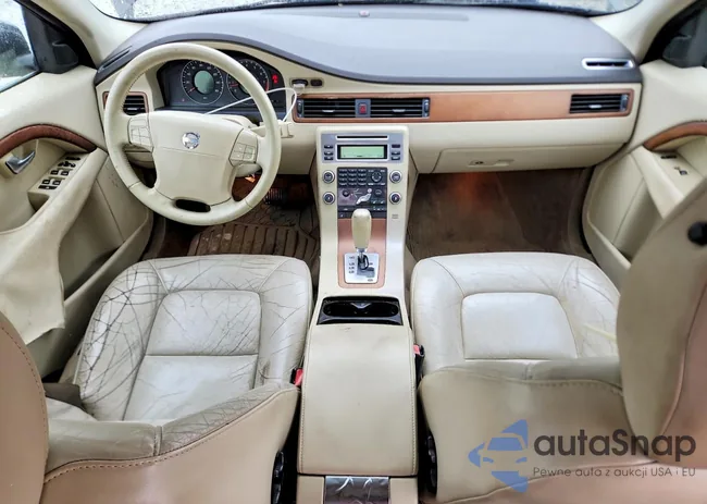 YV1AS982181077629: 74323175