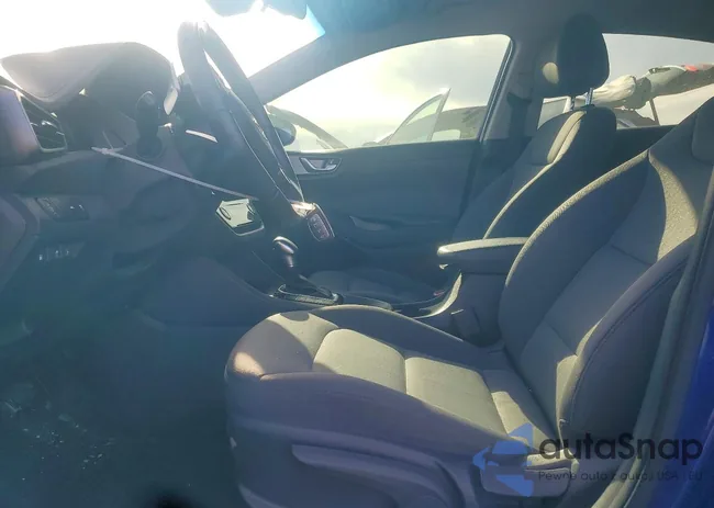 KMHC65LD9MU255361: 72170175