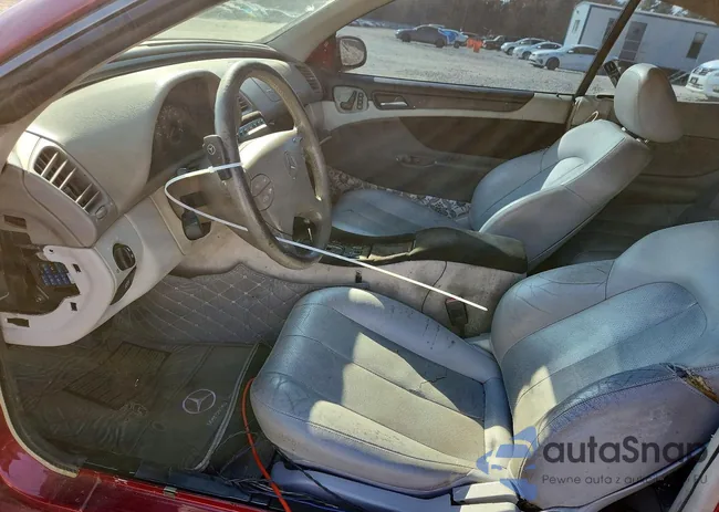 WDBLK70G02T113962: 75208215