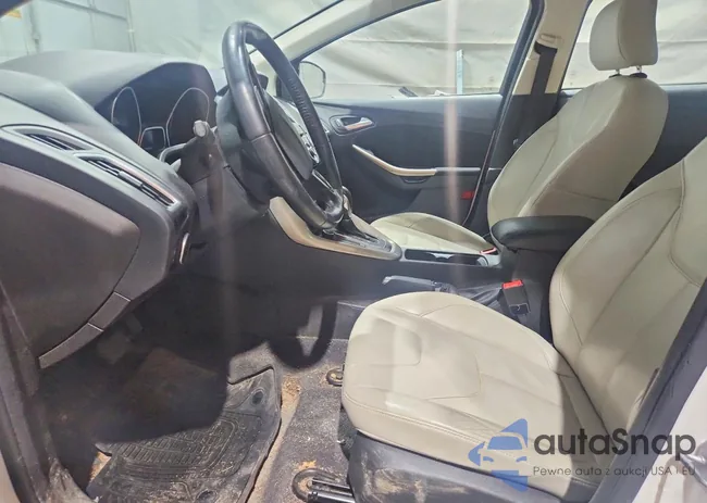 1FADP3N2XGL299634: 73602365