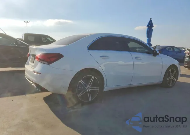 W1K3G4EB8MJ311644: 74285315