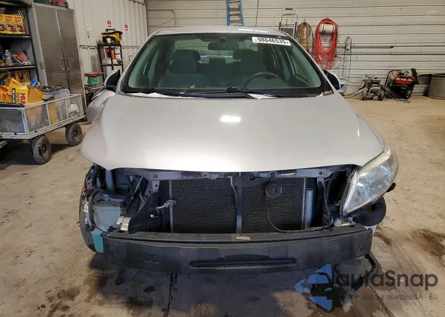 1NXBU40E09Z013476: 98646535