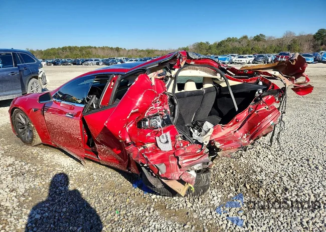 5YJSA1E28JF262437: 74734625