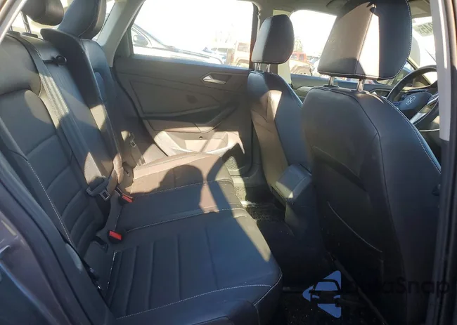 3VW7M7BU6PM054371: 72920845