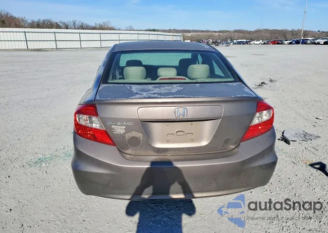 2HGFB2F57CH564748: 72825265