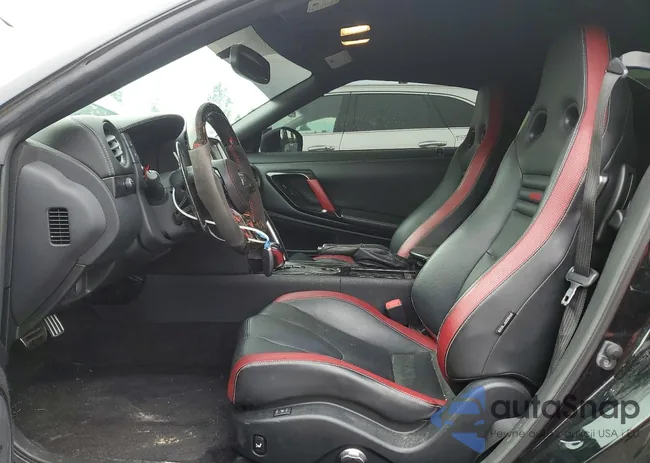 JN1AR5EF3FM280425: 94893935