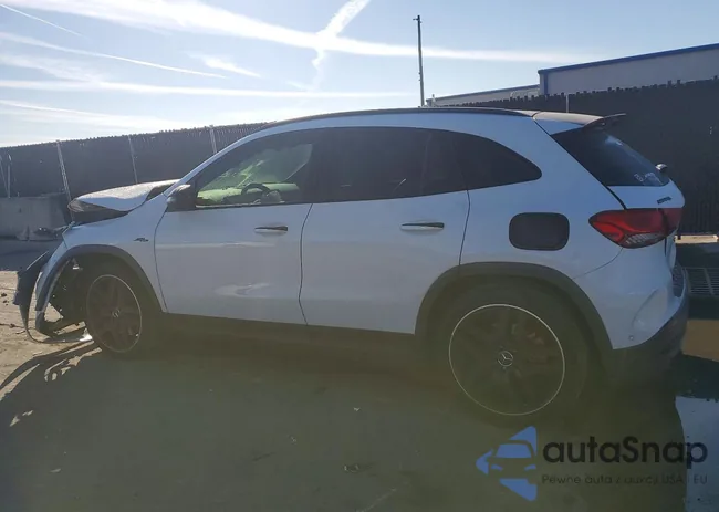 W1N4N5DB5PJ461753: 99722405