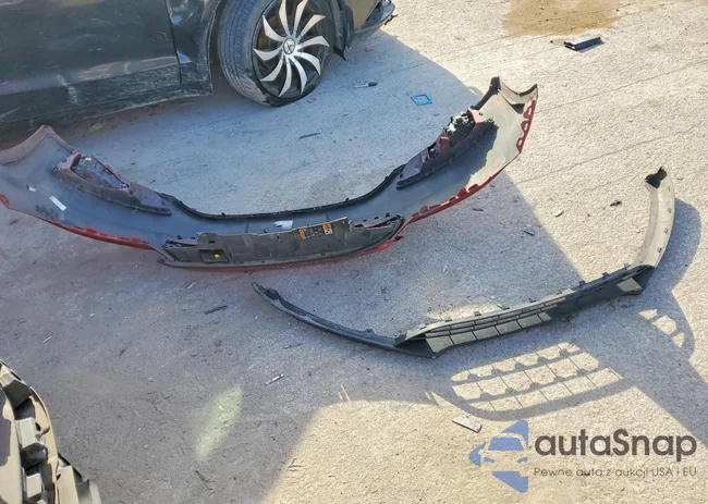 1FADP3N2XJL261876: 98903645