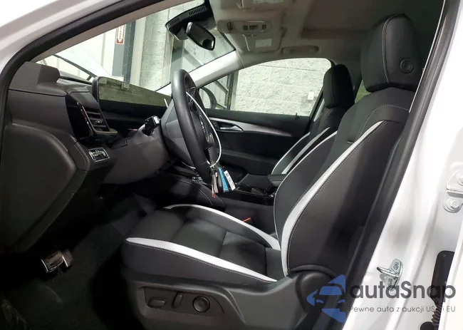 LRBFZLE47SD073180: 72903105