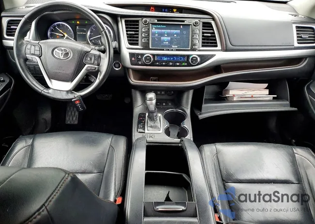 5TDJZRFH4JS893719: 99992935