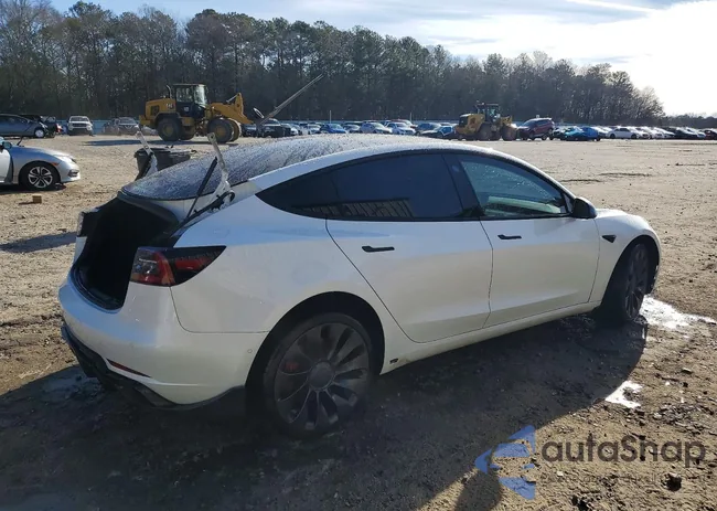 5YJ3E1EC8MF973366: 72590855