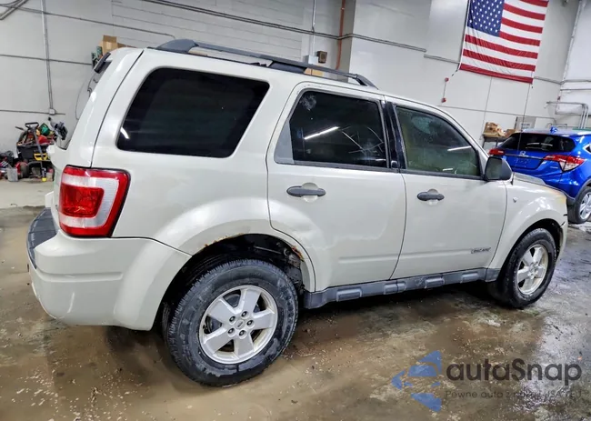 1FMCU93118KB99484: 97780235