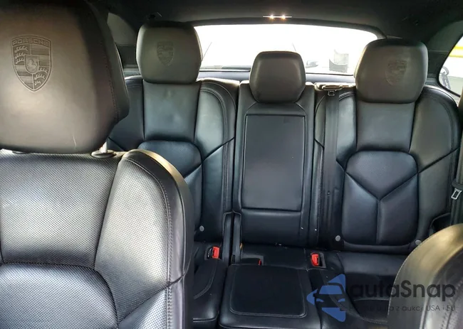 WP1AA2A29HKA86985: 98629435