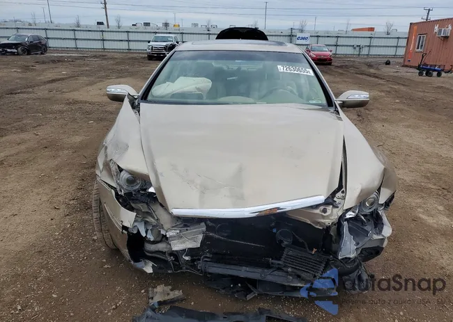 JH4KB16525C003708: 72630655