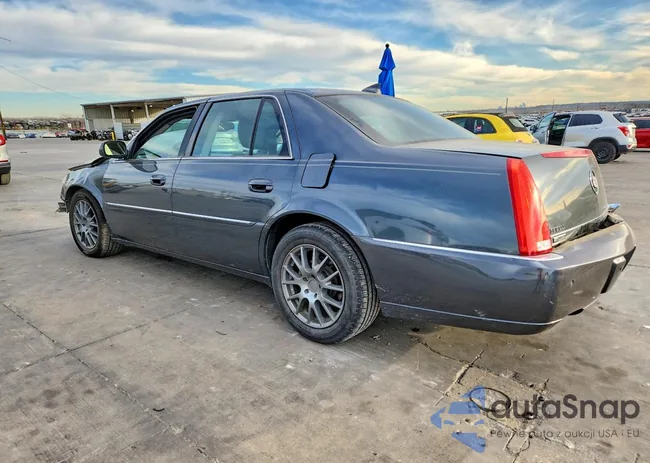 1G6KD57Y79U122935: 73092055