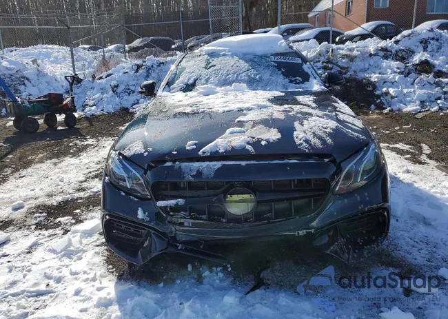 WDDZF4KB8HA128011: 72448605