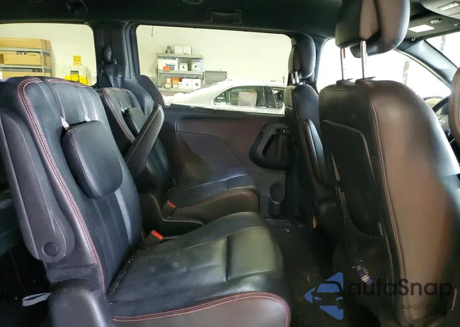 2C4RDGEGXJR214916: 72603245