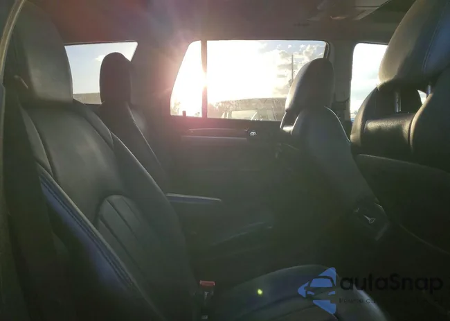 5GAKRCED3BJ365850: 73596735