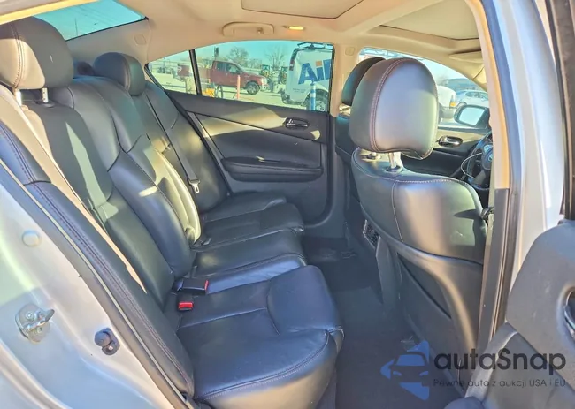 1N4AA5AP1EC469958: 73928155