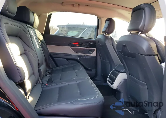 5LMPJ8JA4SJ909544: 74792795