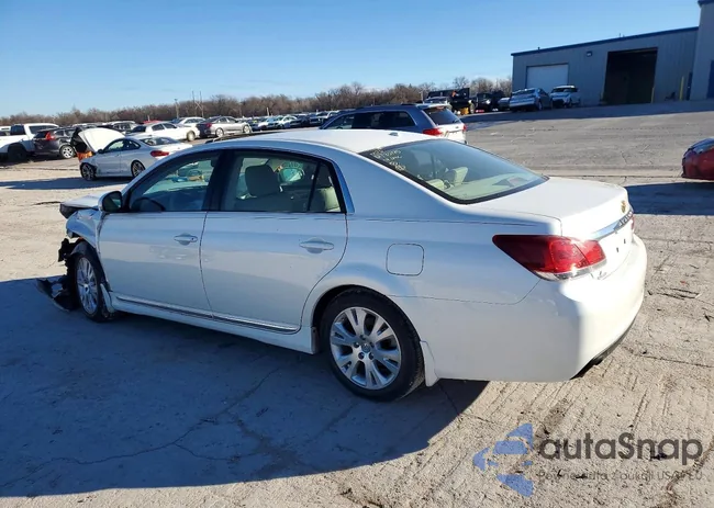 4T1BK3DB5BU379973: 73271775