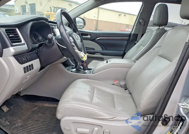 5TDDCRFHXES006256: 72182425