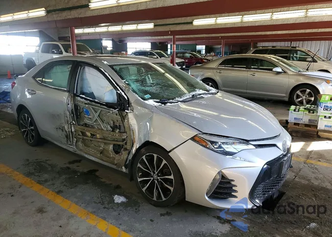 2T1BURHE7JC046269: 98375135