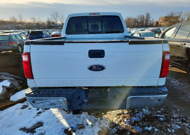 1FT8W3BT5CEA99402: 74365645