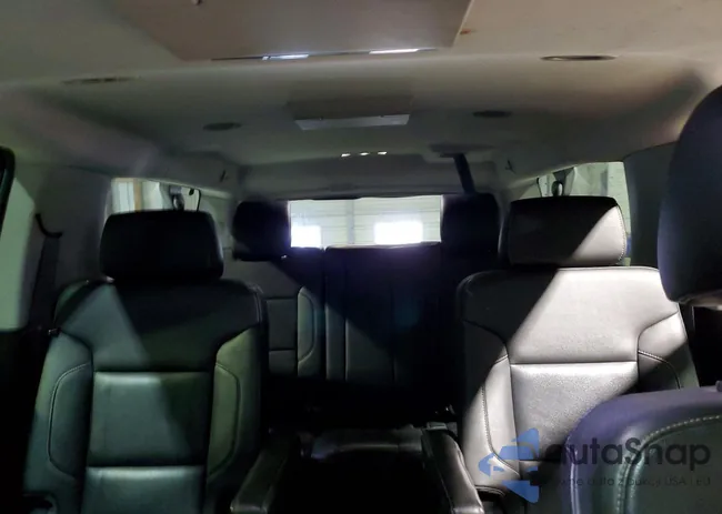 1GNSKHKC8GR238961: 75402605