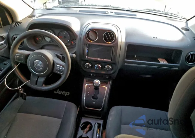 1C4NJDBB9CD588812: 96369805