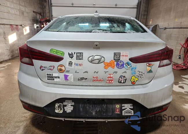 KMHD84LF2KU769446: 75225035