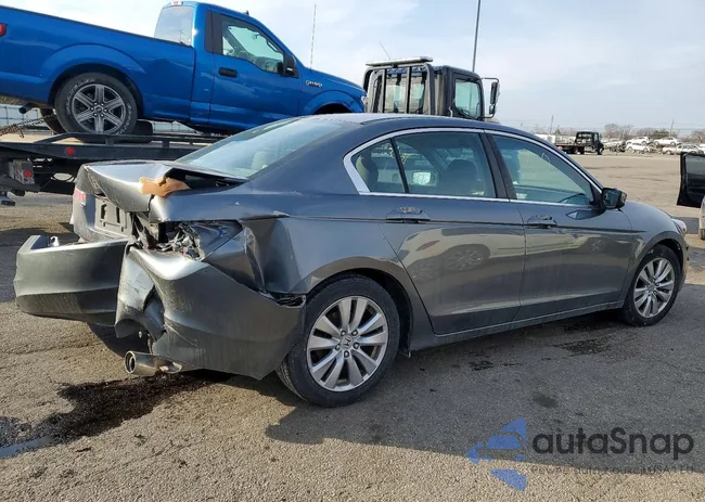 1HGCP2F7XCA221596: 74257345