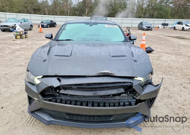 1FA6P8CF4L5132826: 99750615